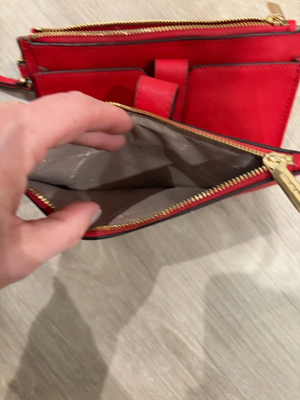 Michael Kors Jet Set Double Zip Wristlet Wallet – Red - Picture 10 of 10